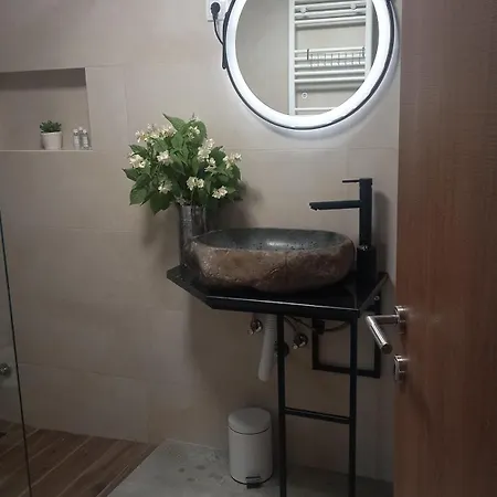 Appartement Zlatna Jabuka Lux